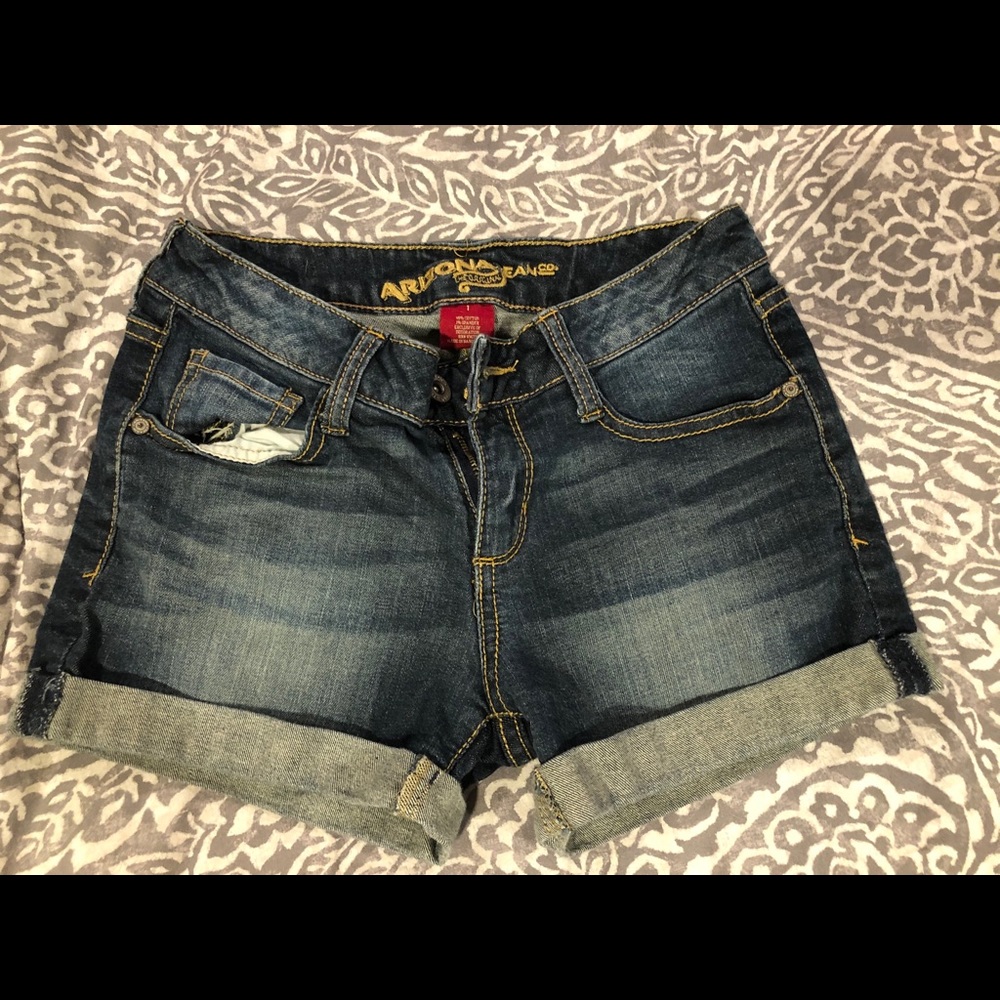 Arizona Juniors size 1 shorts